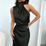 Božetěcha | Elegantní večerní šaty s halter výstřihem