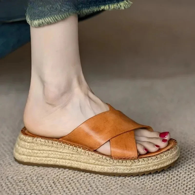 Kožené platformové sandály